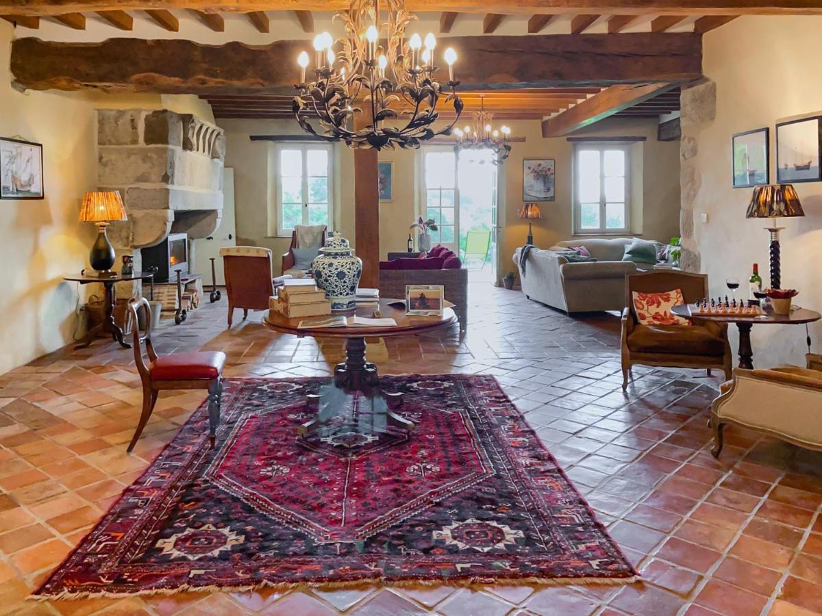 Maison Manechal Monfaucon  エクステリア 写真