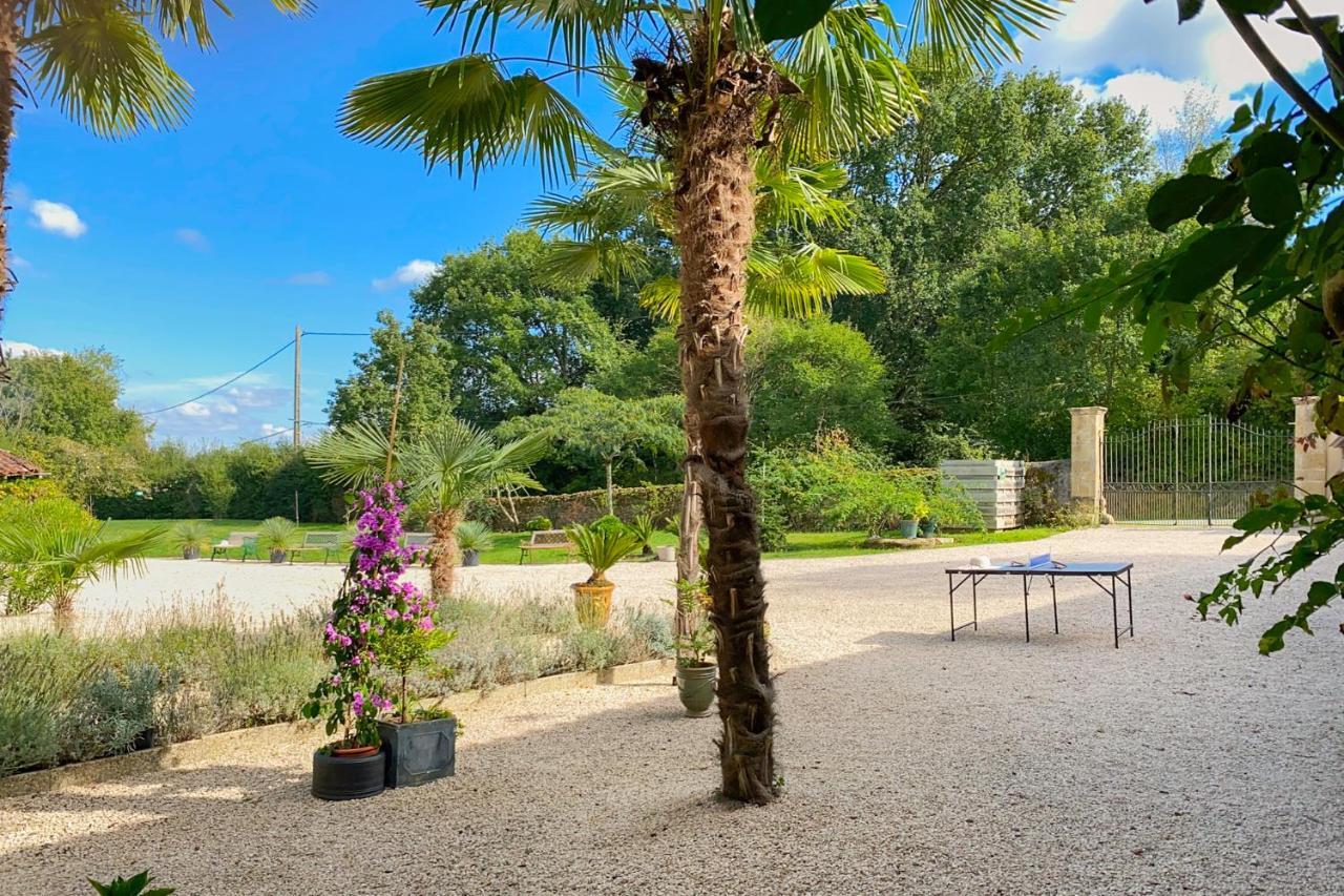 Maison Manechal Monfaucon  エクステリア 写真